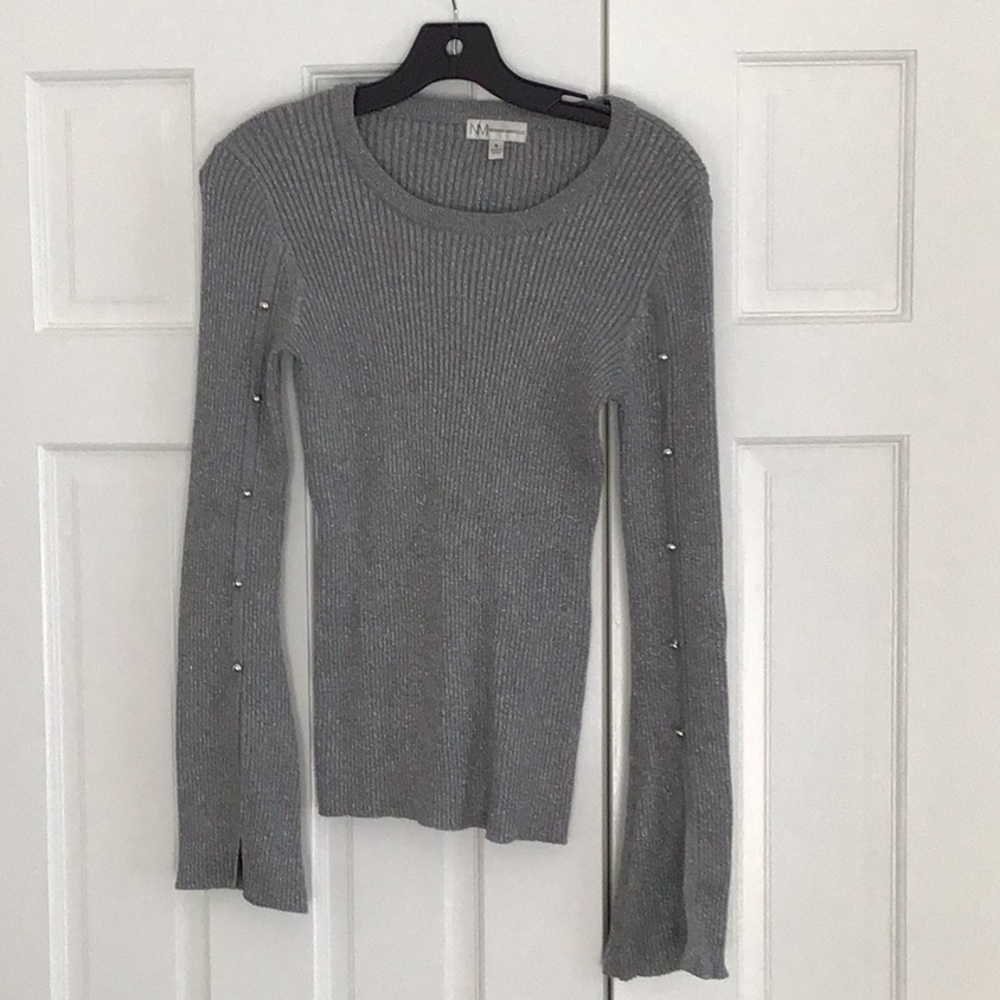 Neiman Marcus Gray Crew Neck Sweater
